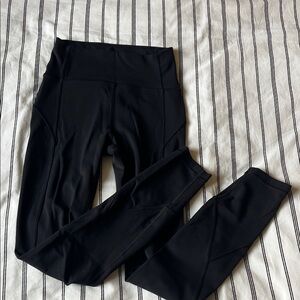Women’s lululemon Black Leggings